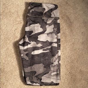 Reebok Camo leggings